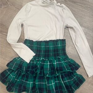 Janie and Jack -Plaid Green/ navy  girls Skirt and Cream turtle neck-  size 12
